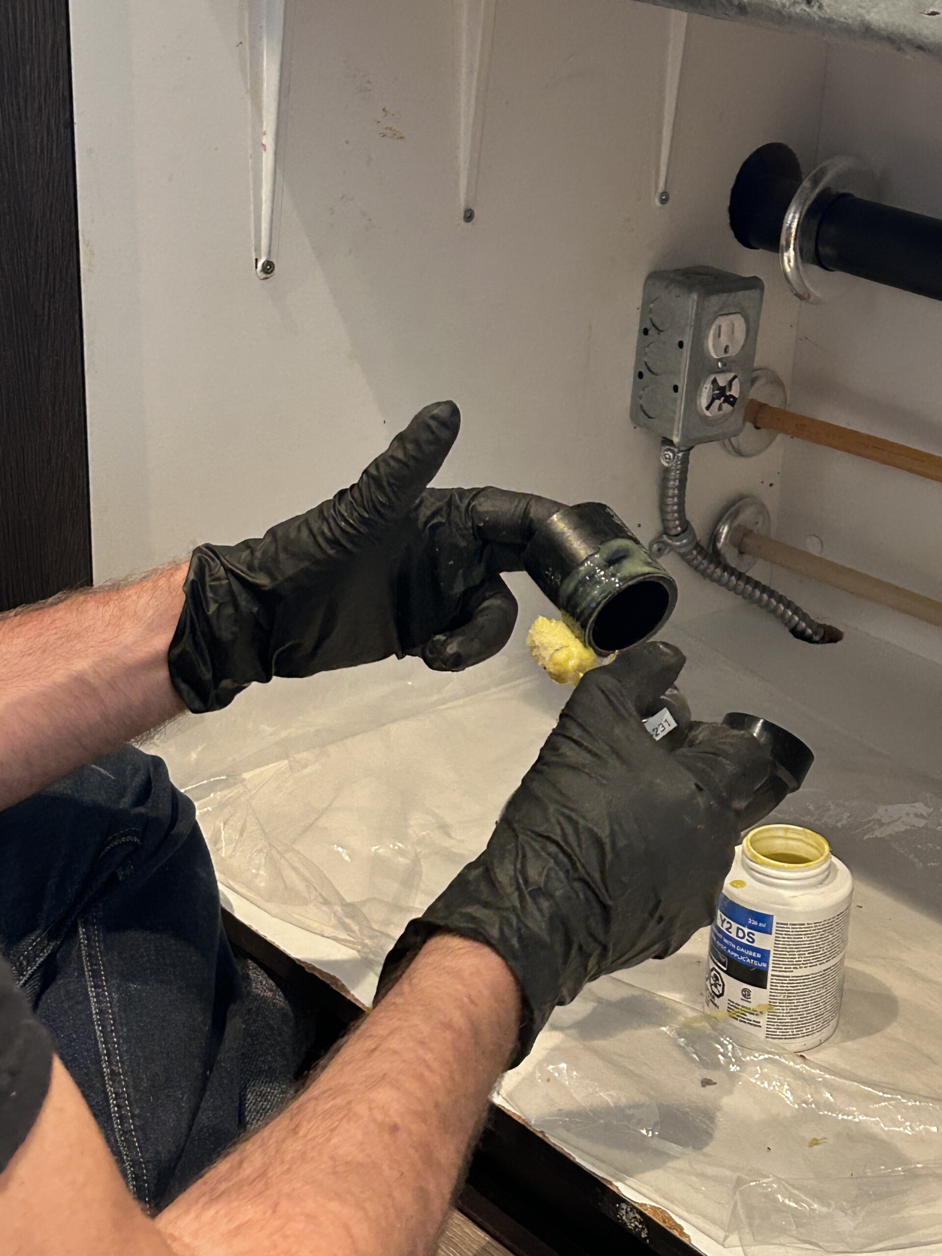 New kitchen and bathroom plumbing installation in Vancouver and Burnaby